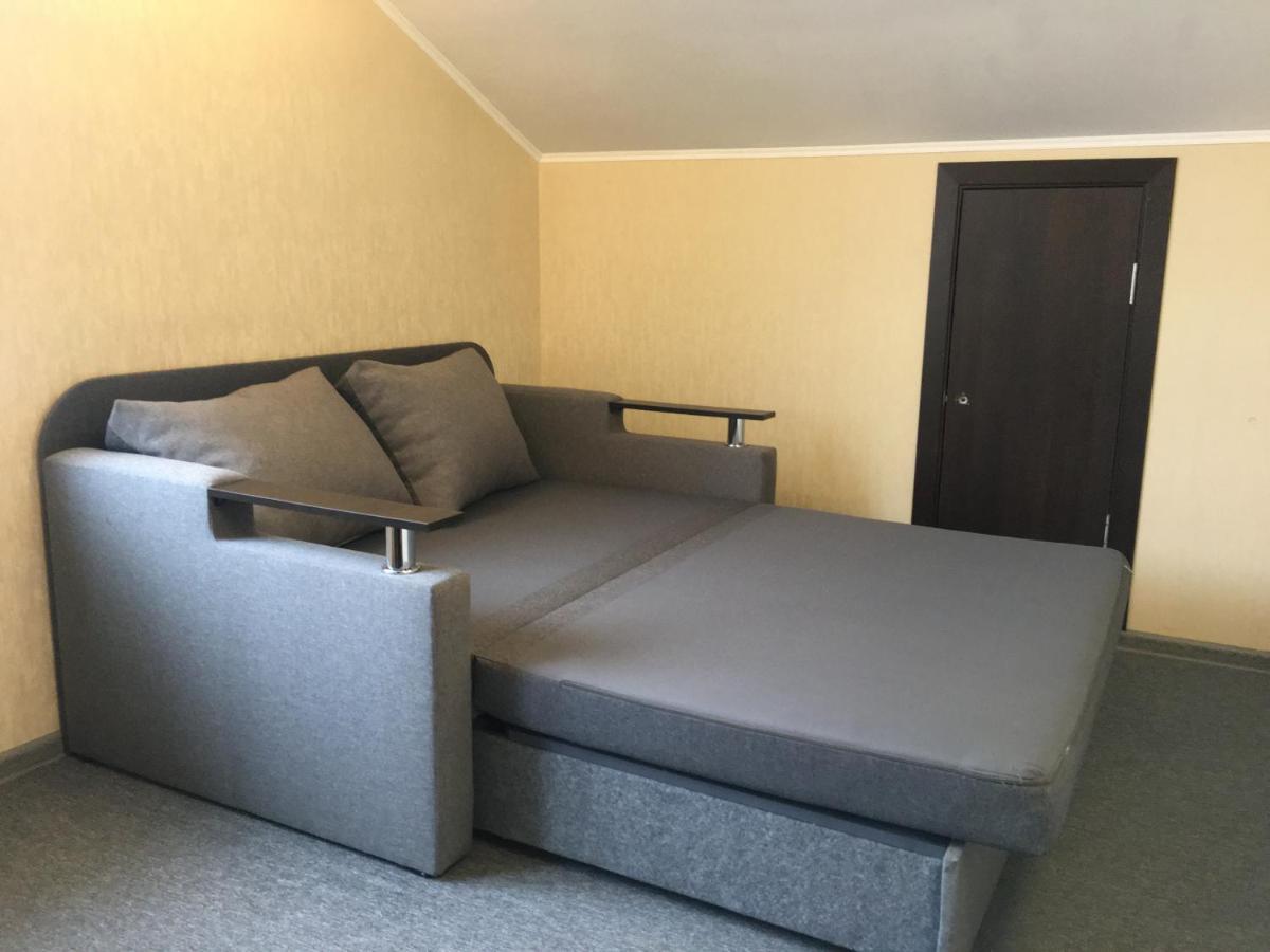 Guest House Sotni Kiev Esterno foto